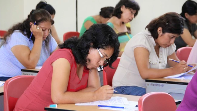 MinEdu publica lista de 39 510 docentes que ascienden por concurso @MineduPeru
